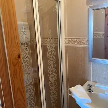 Spectacular Sea Views 3 Bedroom *